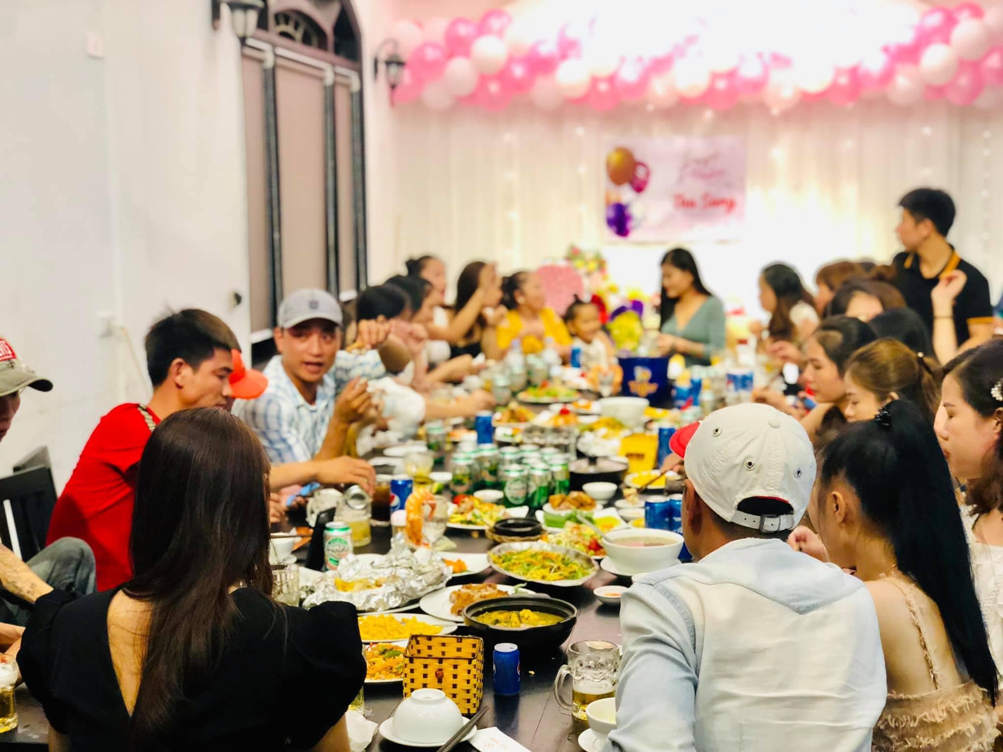 Quán Nhậu Đông Khách