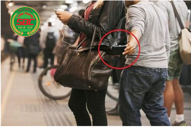 9+ Kinh Nghiệm Chống Móc Túi Trên Xe Buýt Bạn Cần Biết