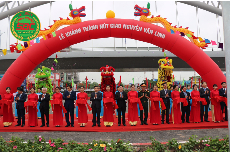 Bảo Vệ Lễ Khánh Thành - Thiên Long Hoàng