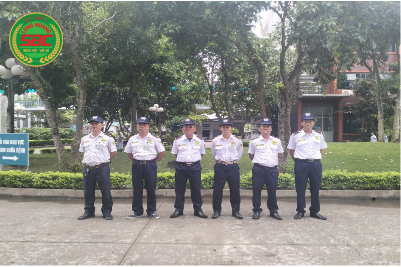 Dịch Vụ Bảo Vệ Theo Giờ: Giải Pháp An Toàn Linh Hoạt Cho Mọi Doanh Nghiệp