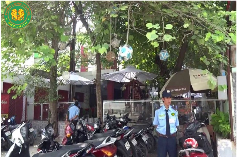 Nhiệm vụ của Nhân Viên Bảo vệ Quán Cafe