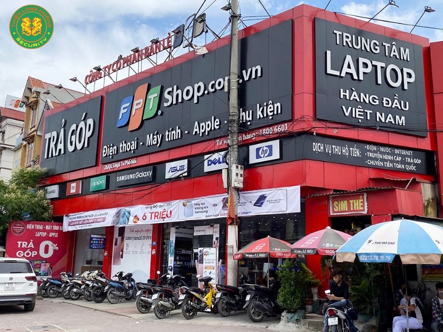 Dịch Vụ Bào Vệ Cửa Hàng Điện Thoại Chuyên Nghiệp Tại Hưng Yên