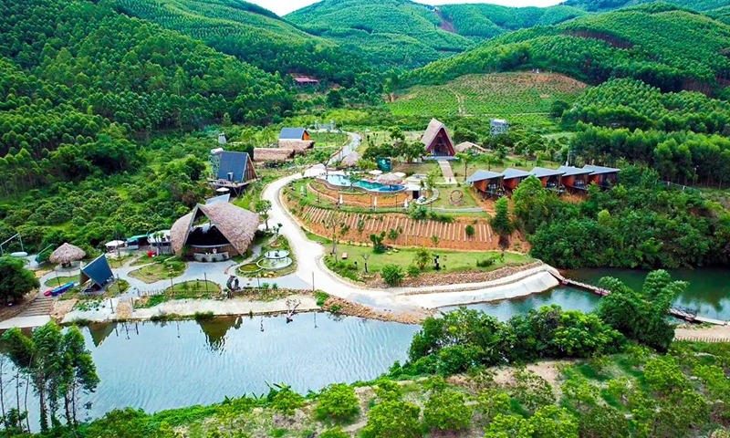 Khu Resort