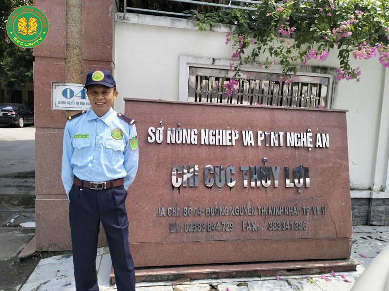 Nhân Viên Bảo Vệ Tại Chi Cục Thủy Lợi Nghệ An