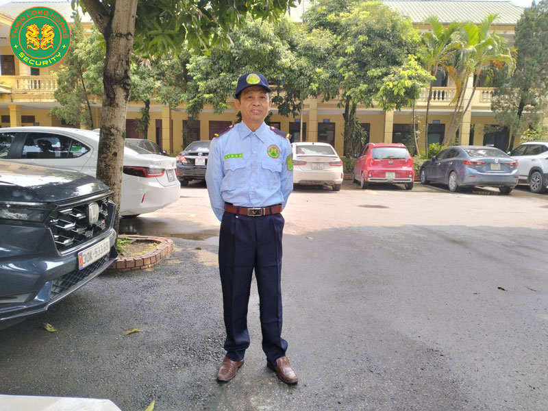 Nhân Viên Bảo Vệ Tại Chi Cục Thủy Lợi Nghệ An