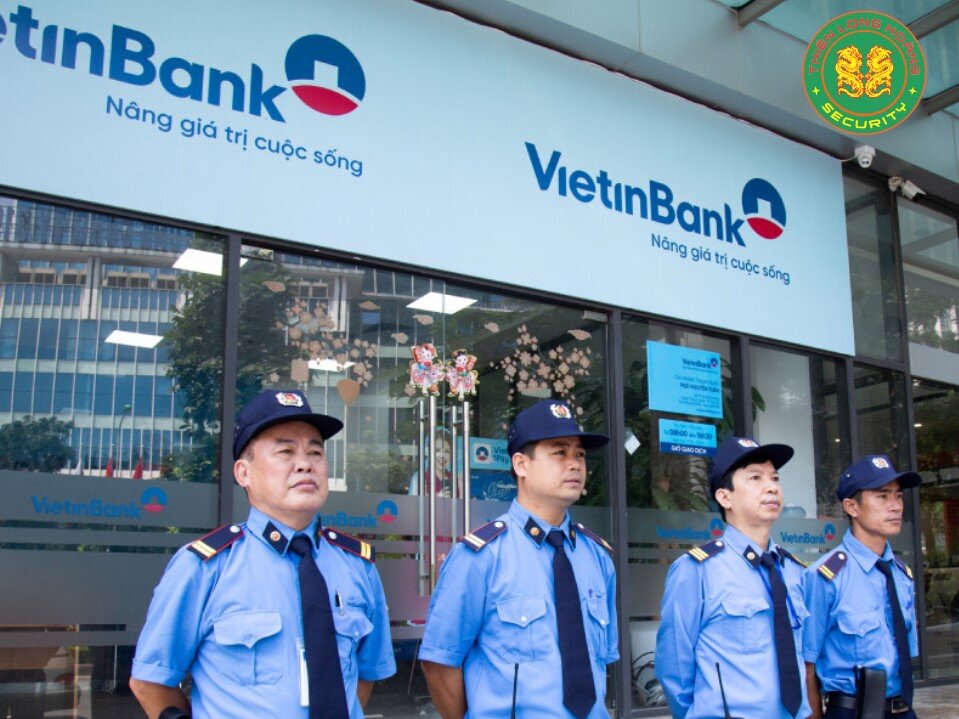 Lợi Ích Khi Thuê Dịch Vụ Bảo Vệ Ngân Hàng Chuyên Nghiệp