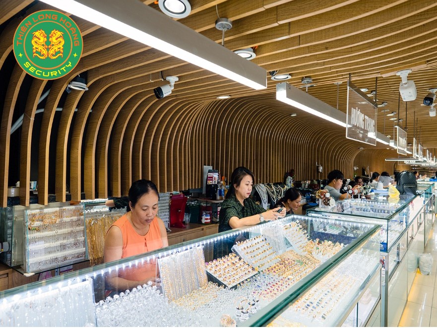 Dịch Vụ Bảo Vệ Cửa Hàng Vàng Bạc Đá Quý Tại Hà Tĩnh