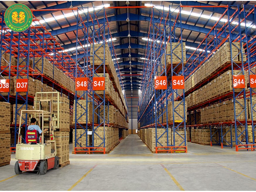 Đảm bảo An toàn Tuyệt đối - Bảo vệ Kho Hàng Chuyên nghiệp ở Hà Tĩnh