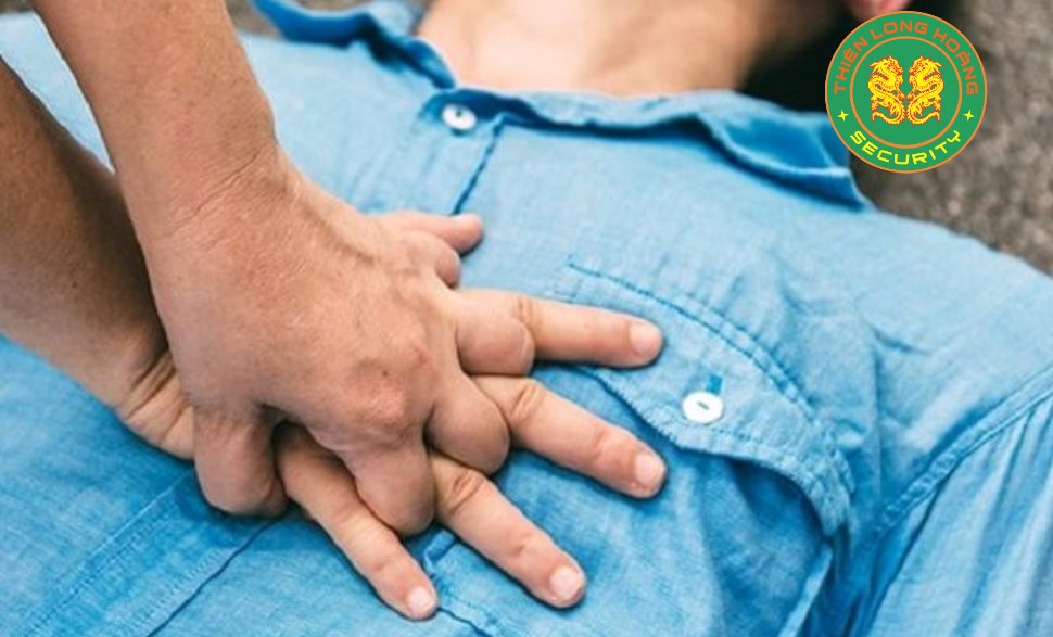 Người Bị Tim Ngừng Đập