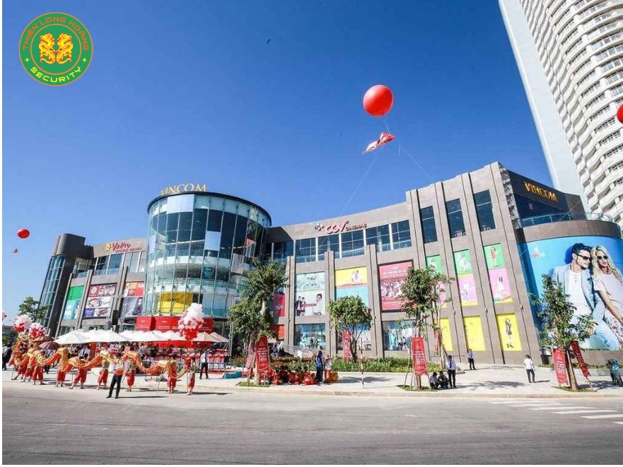 Dịch Vụ Bảo Vệ Trung Tâm Thương Mại Chuyên Nghiệp Tại Đà Nẵng