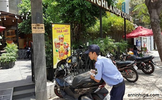 Nhiệm Vụ Của Nhân Viên Bảo Vệ Quán Cafe