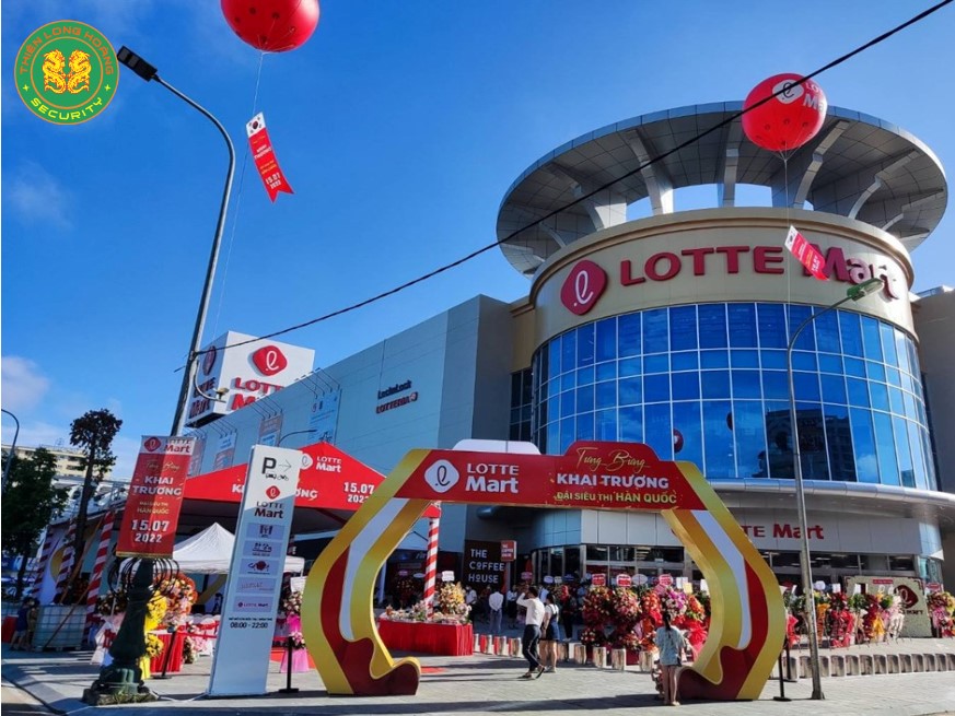 Dịch Vụ Bảo Vệ Siêu Thị, Trung Tâm Thương Mại Tại Nghệ An của Thiên Long Hoàng