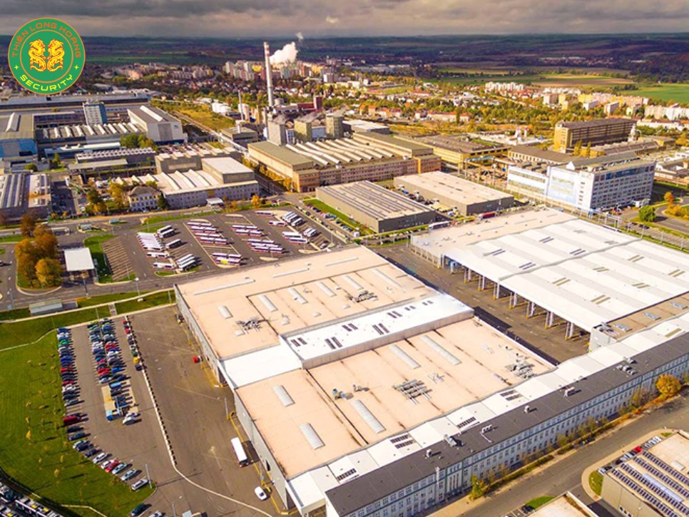 Công ty Thiên Long Hoàng - Vững bước bảo vệ Khu Công Nghiệp Bang - Quảng Bình!