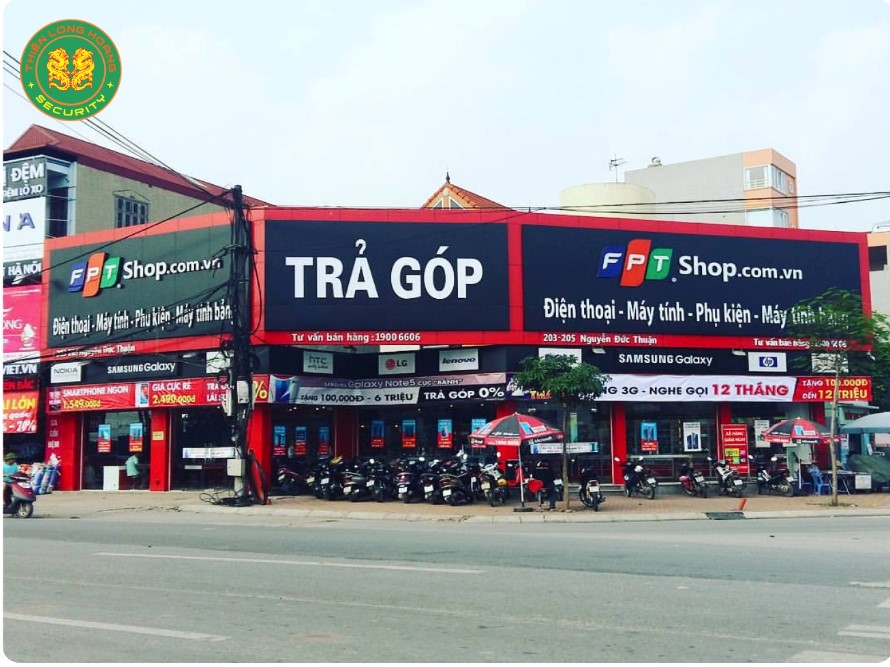 Dịch Vụ Bảo Vệ Cửa Hàng Chuyên Nghiệp