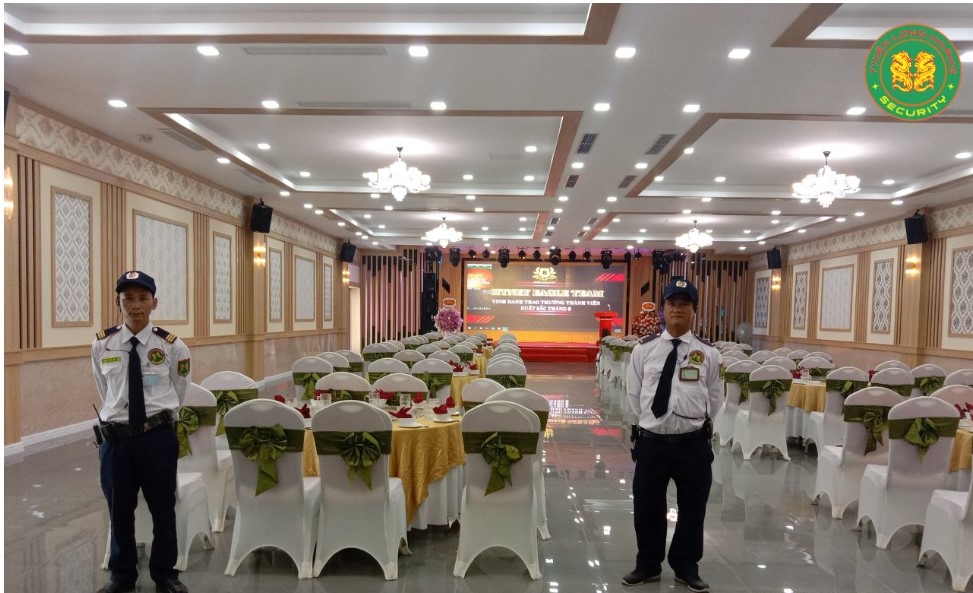 Dịch vụ Bảo vệ Nhà hàng của Thiên Long Hoàng - Hành trình an toàn chuyên nghiệp, tạo dấu ấn thành công cho bạn!